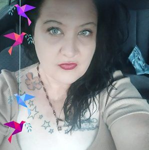 Meet your Posher, Cryssi